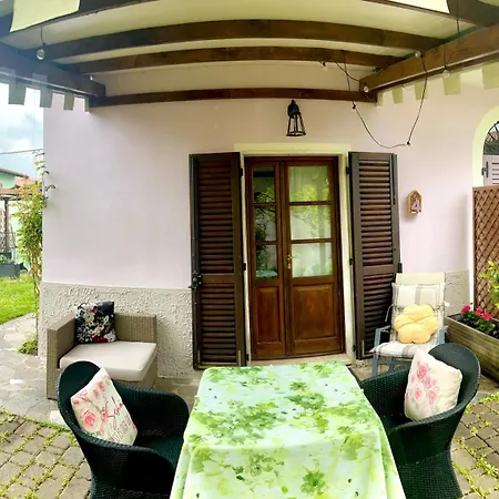 La Casa Di Campagna Sul Garda Puegnago Exterior photo